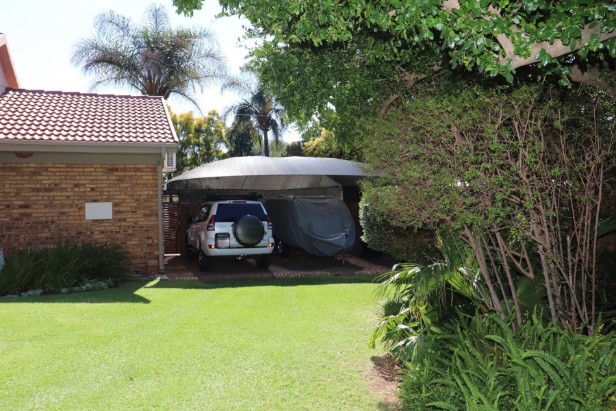 4 Bedroom Property for Sale in Doringkruin North West